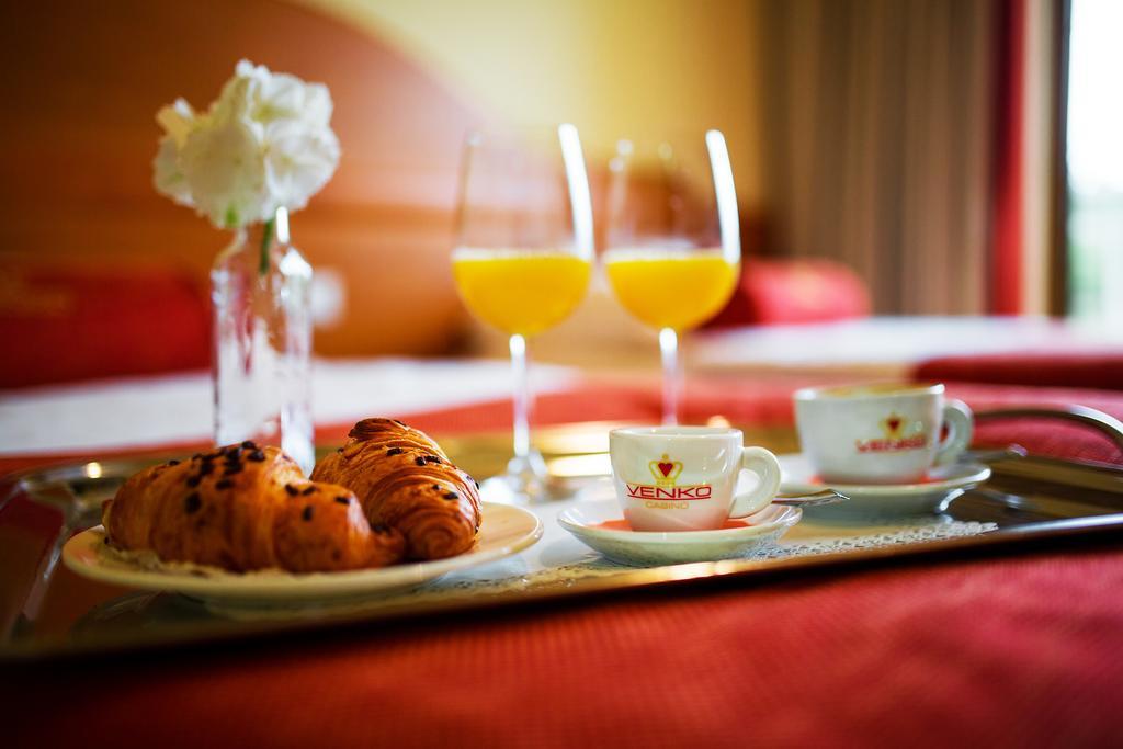 Hotel Venko Dobrovo Ruang foto